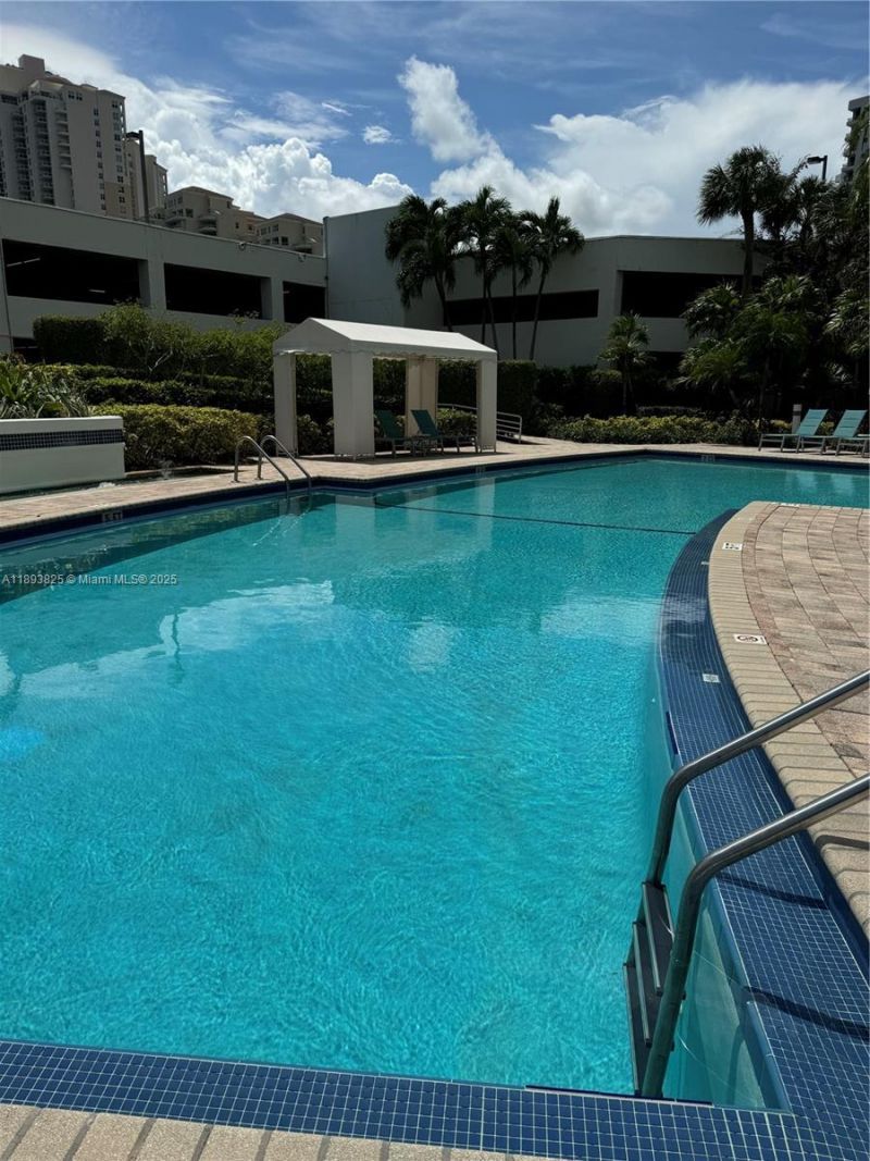 3300 NE 192nd St, Unit 305, Aventura, FL 33180 Photo