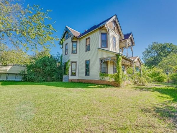 103 Stevens Street, Ladonia, TX 75449