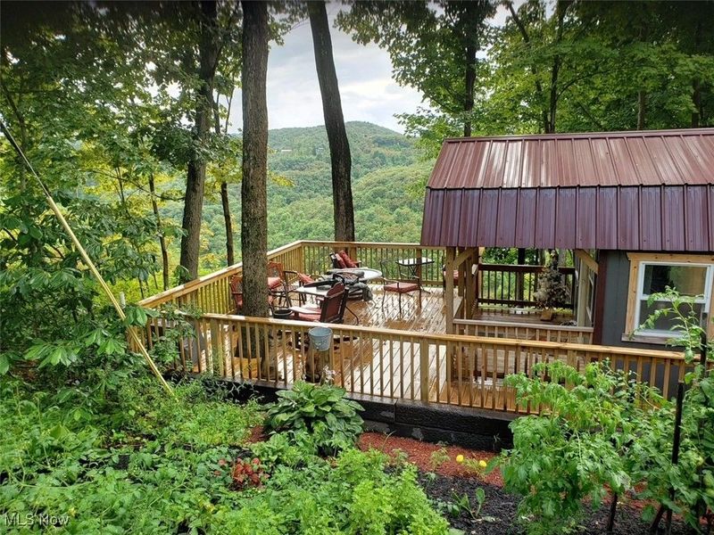 705 Sparks Ridge Road, Newport, OH 45768 Photo 3