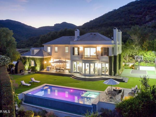 508 W Stafford Road, Thousand Oaks, CA 91361