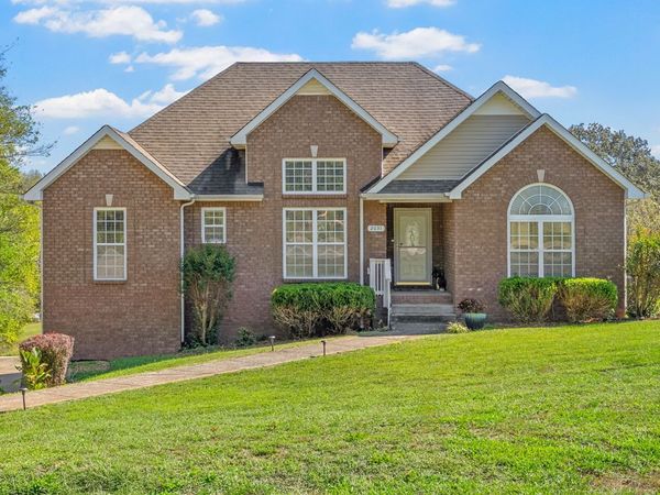 2031 Ferry Rd, Clarksville, TN 37040