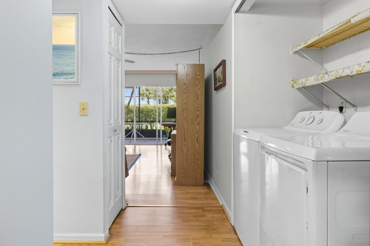 3075 Gardens East Drive, Unit 14, Palm Beach Gardens, FL 33410 Photo