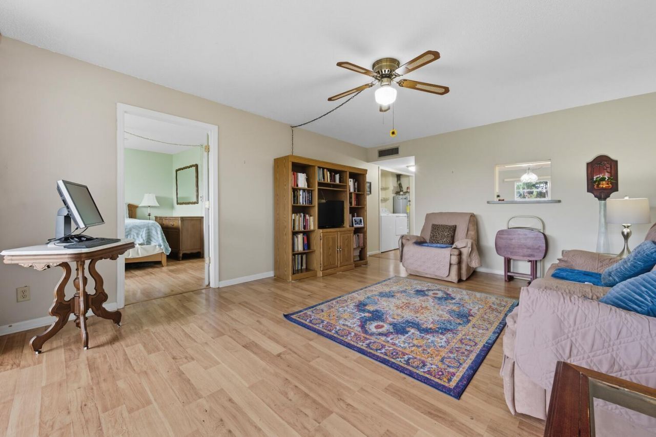 3075 Gardens East Drive, Unit 14, Palm Beach Gardens, FL 33410 Photo