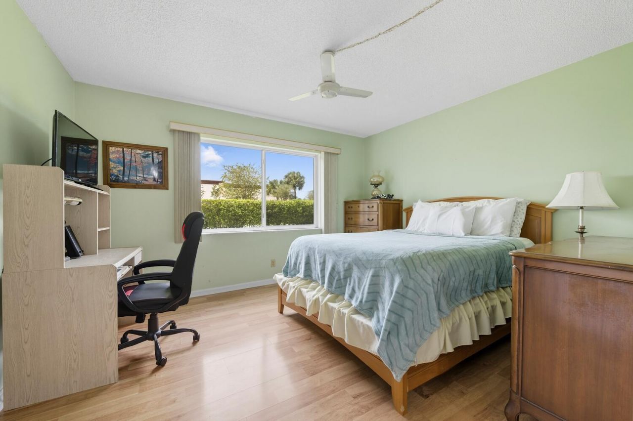 3075 Gardens East Drive, Unit 14, Palm Beach Gardens, FL 33410 Photo