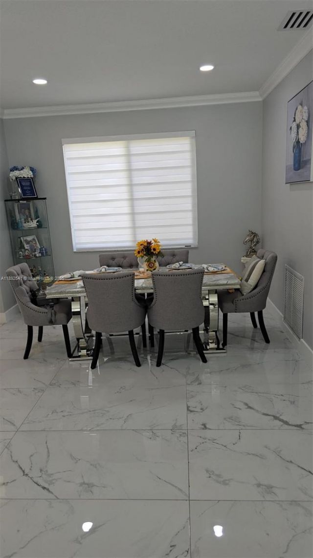 15982 SW 61st St, Davie, FL 33331 Photo