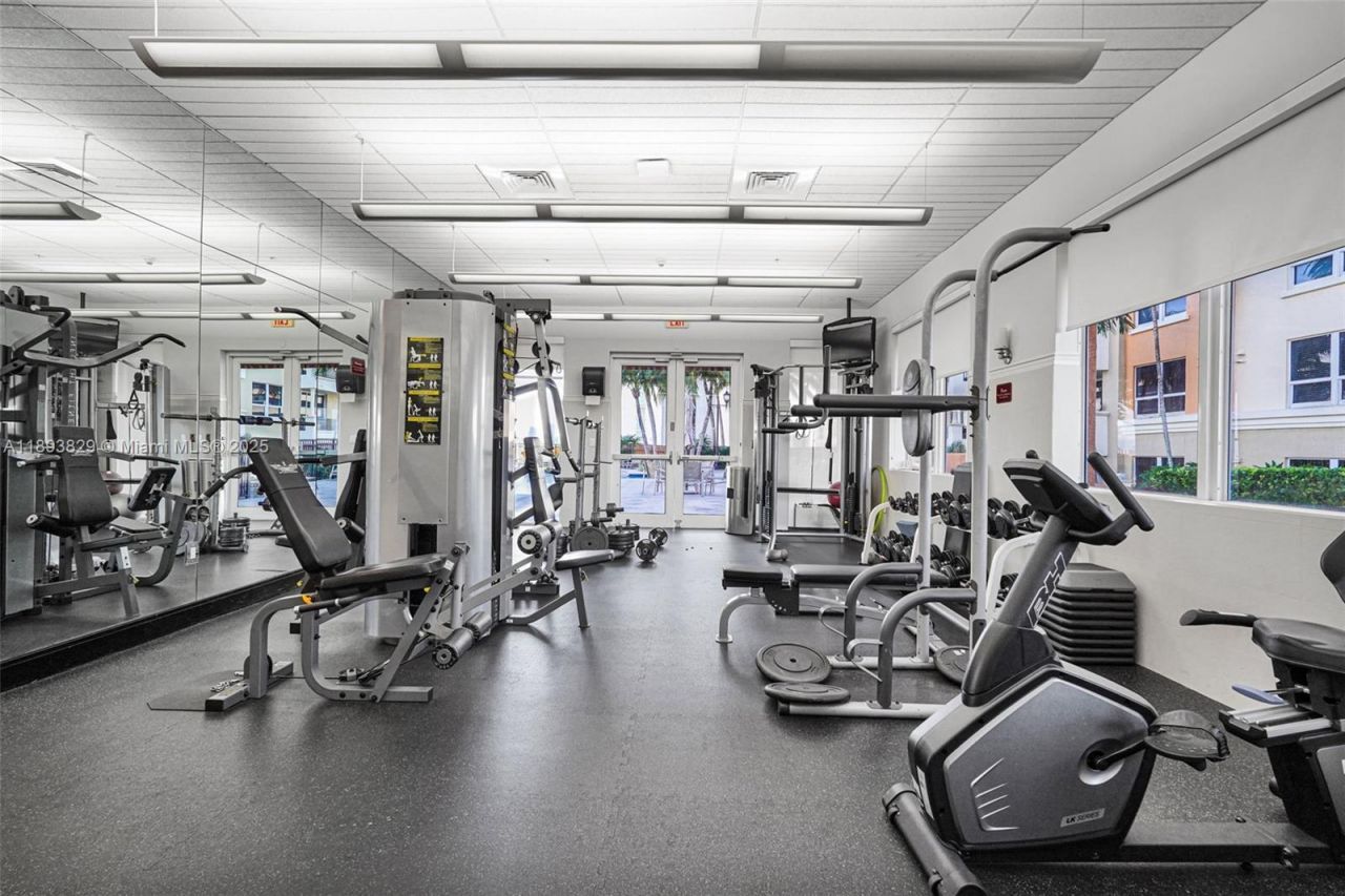 3232 SW 22nd Ter, Unit 1703, Miami, FL 33145 Photo