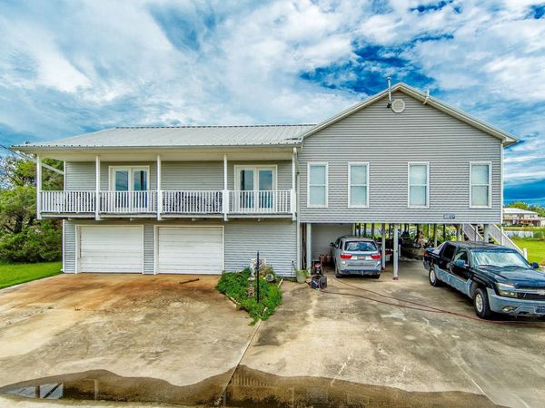 2269 Brady Rd, Theriot, LA 70397