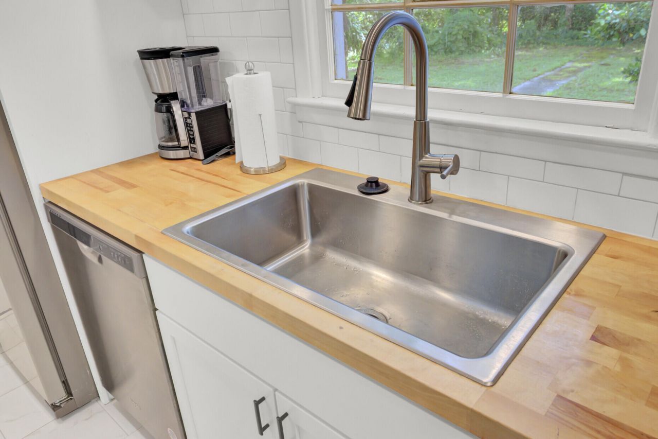 1866 Ashley Hall Road Photo 18