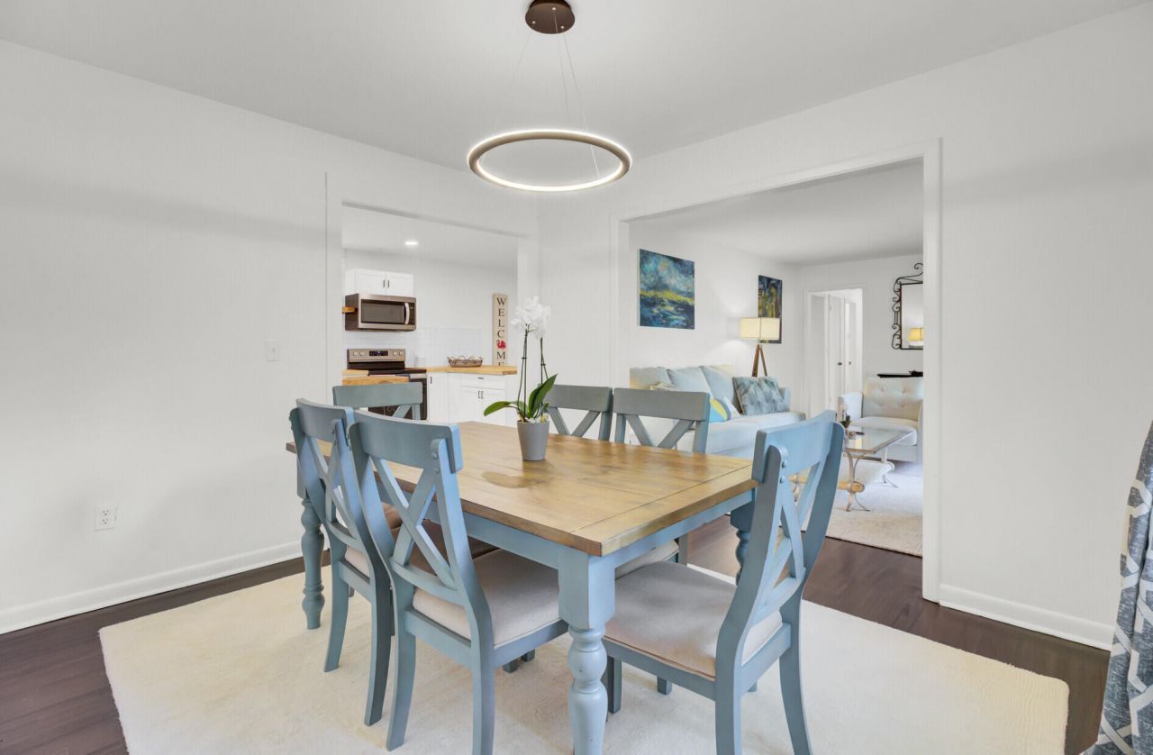 1866 Ashley Hall Road Photo 4