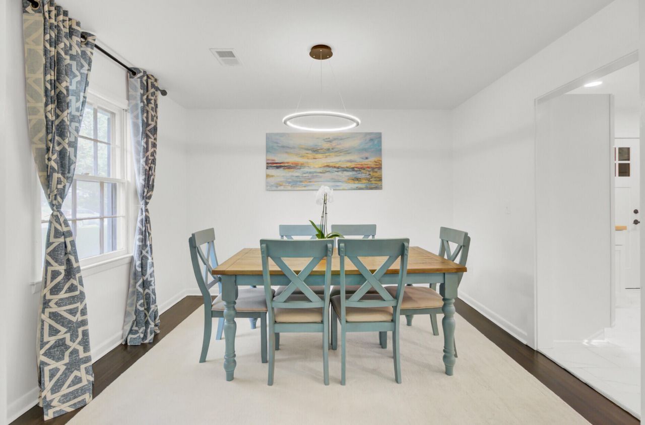 1866 Ashley Hall Road Photo 9