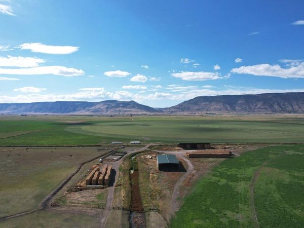 22566 Highway 140, Adel, OR 97620