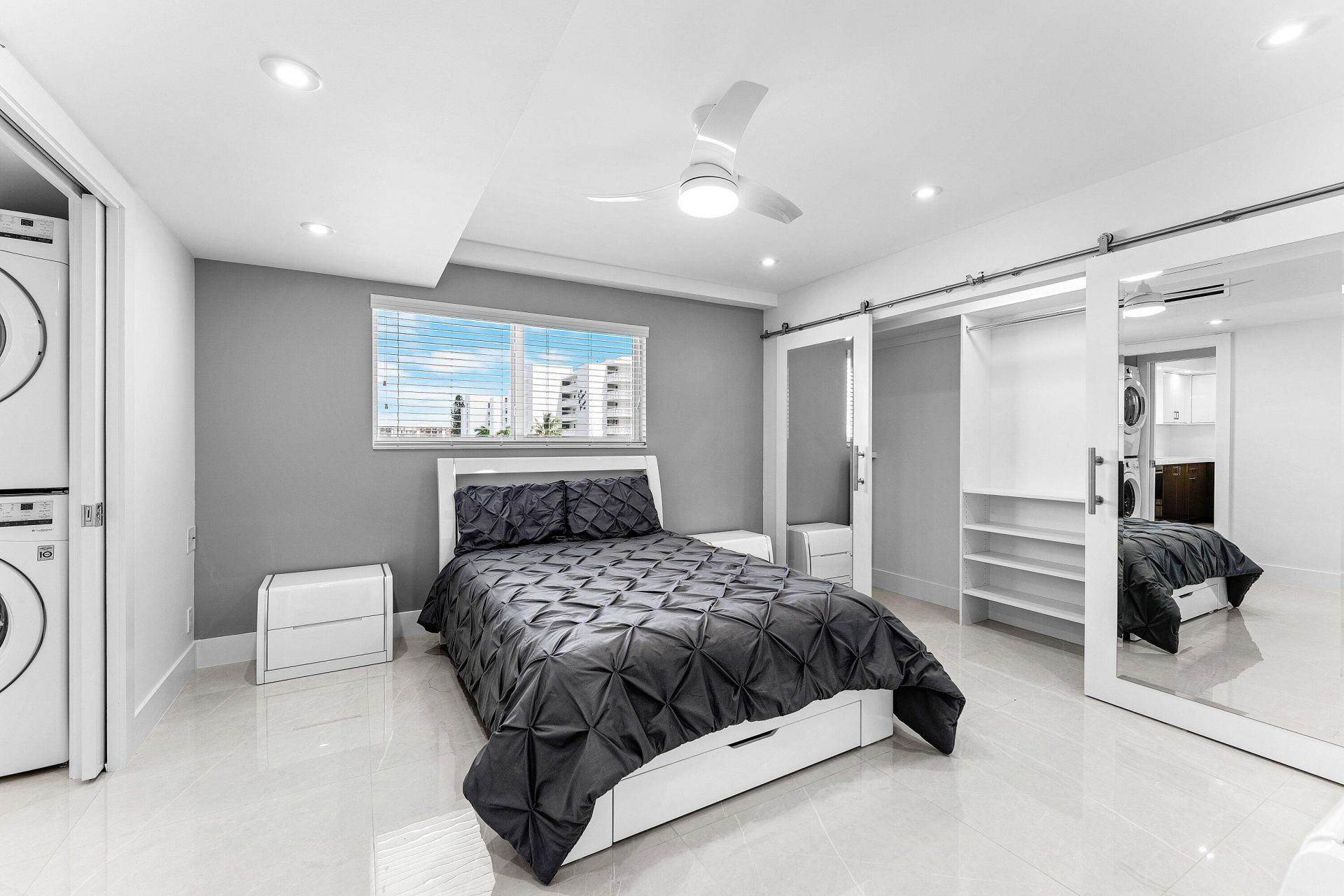 301 Lake Shore Drive, Unit 411, Lake Park, FL 33403 Photo