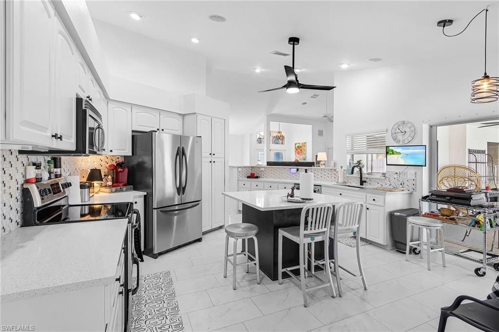 2920 SE 22nd Pl, Cape Coral, FL 33904 Photo