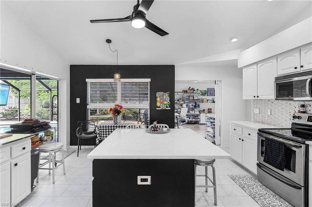 2920 SE 22nd Pl, Cape Coral, FL 33904 Photo