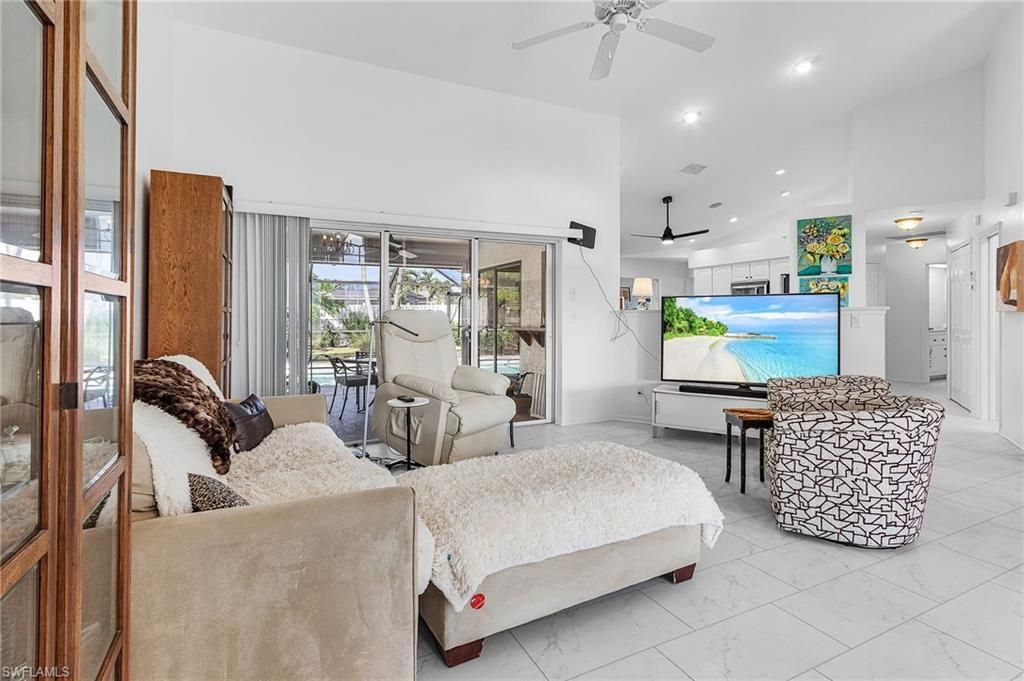 2920 SE 22nd Pl, Cape Coral, FL 33904 Photo