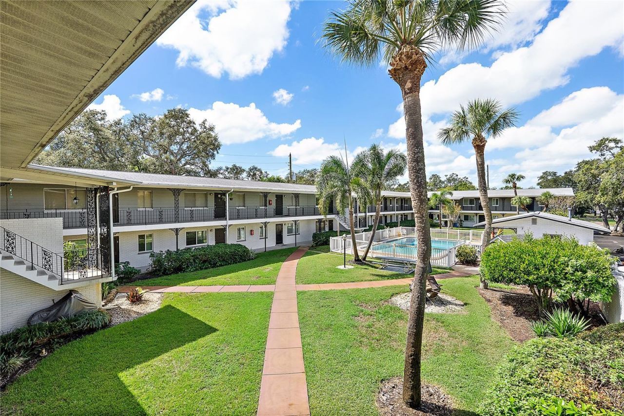 6266 1st Avenue S, Unit 29, Saint Petersburg, FL 33707 Photo