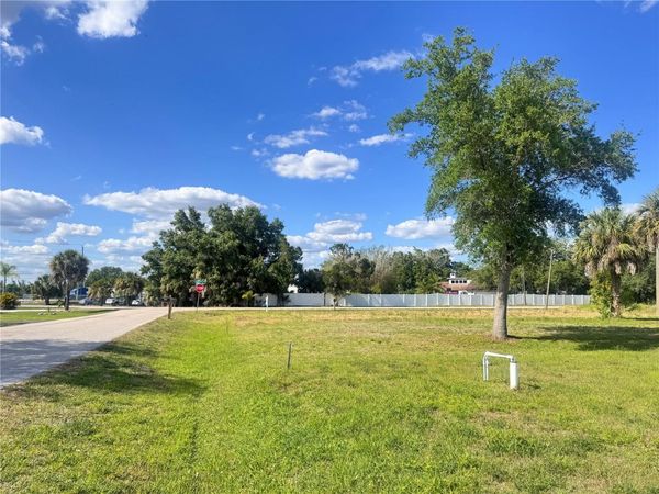 5384 N WILSON DRIVE, PUNTA GORDA, FL 33982