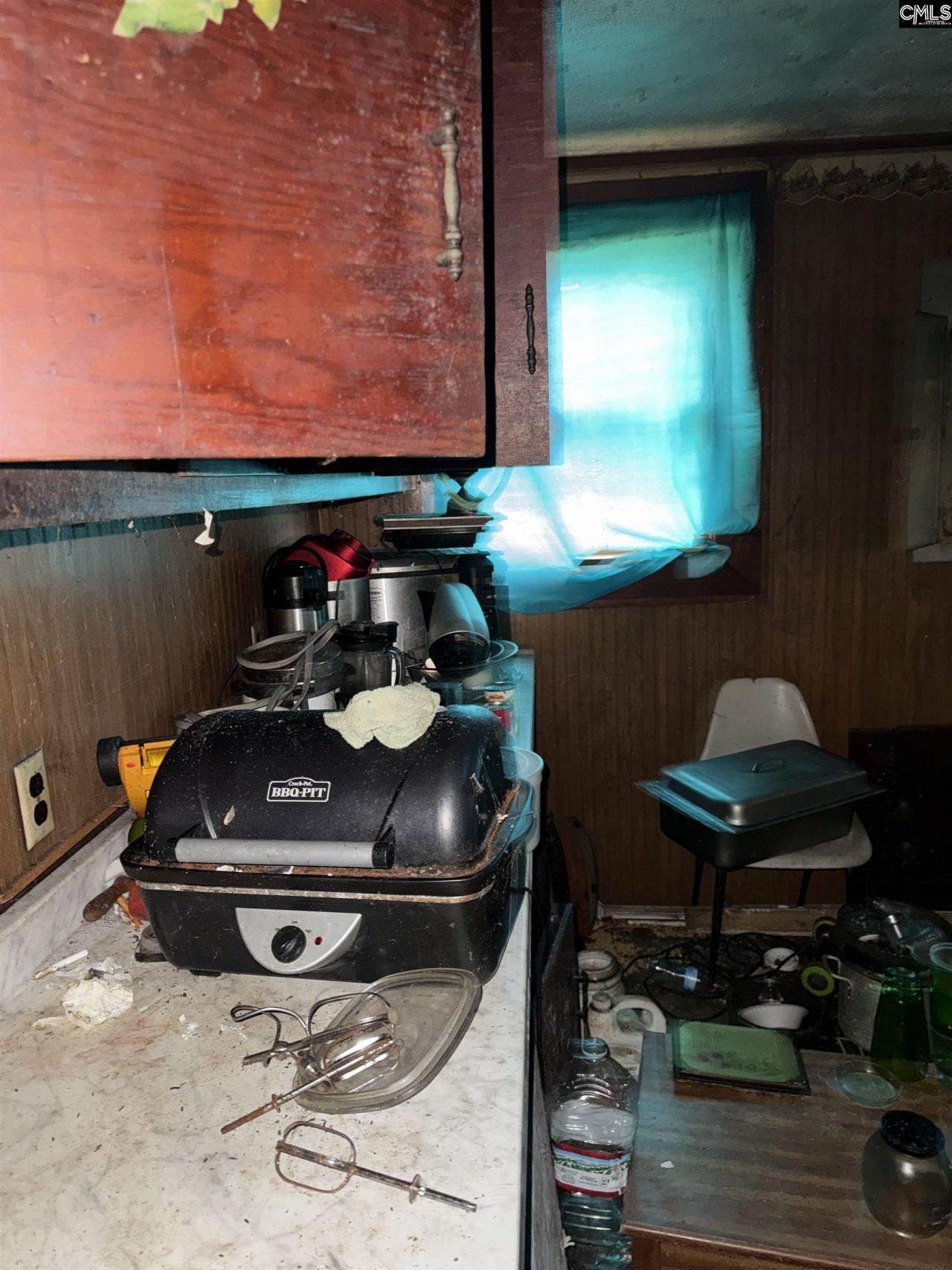 323 Railroad Avenue  Photo 19