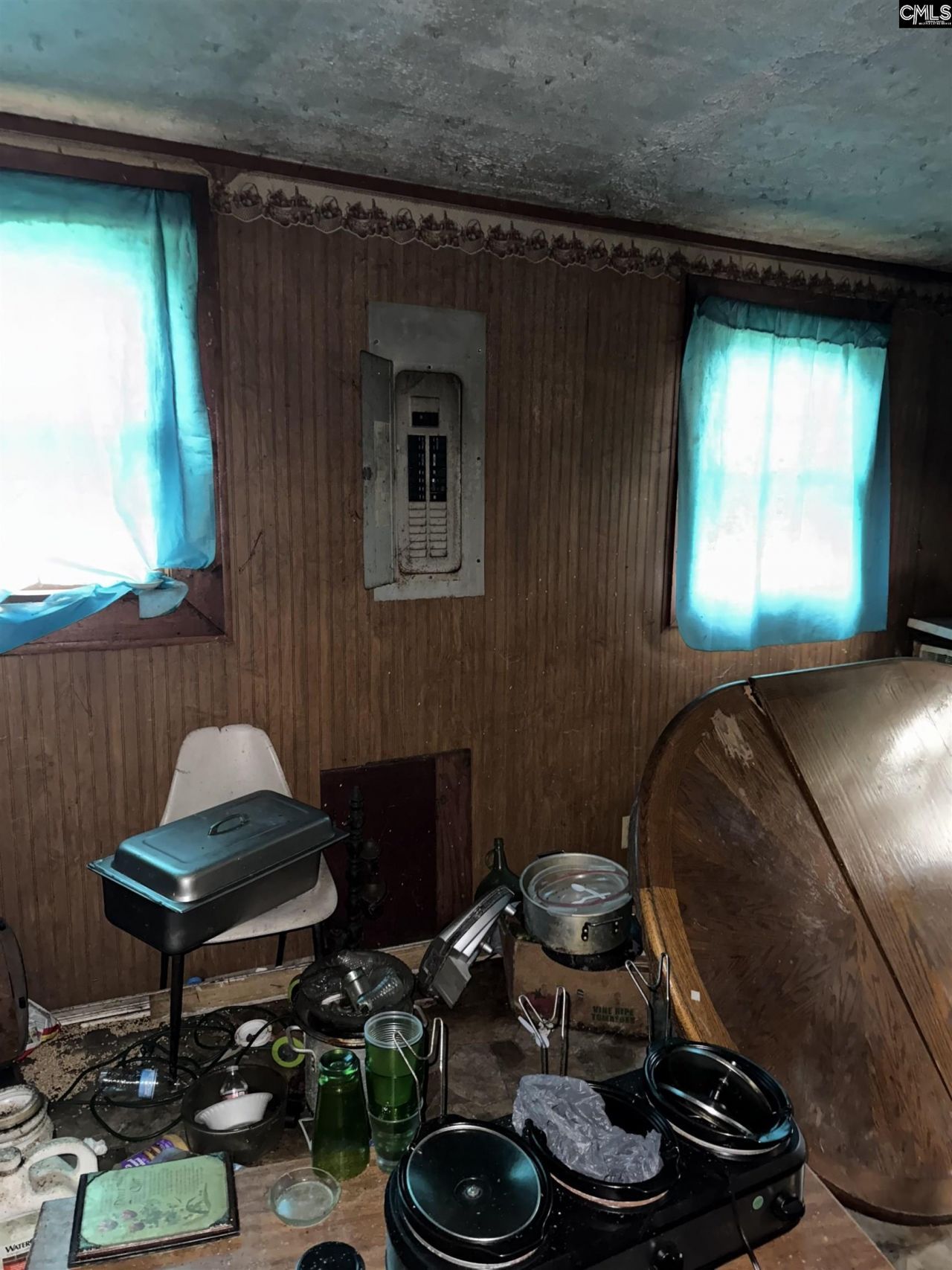 323 Railroad Avenue  Photo 20