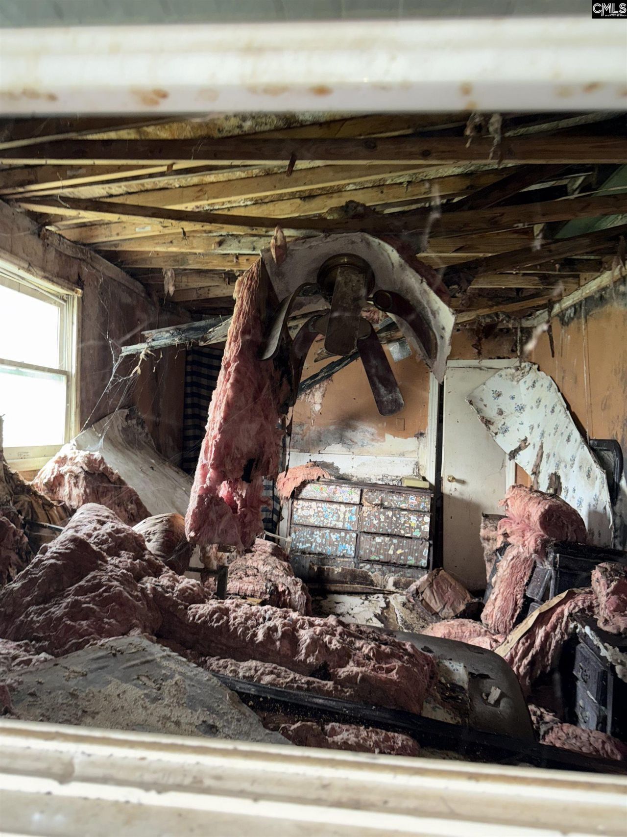 323 Railroad Avenue  Photo 25