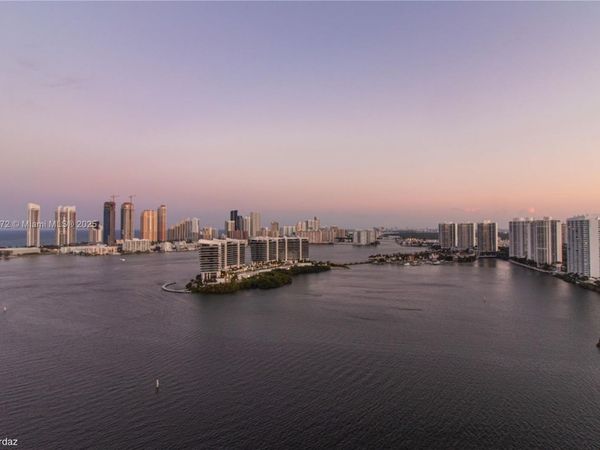 3370 NE 190 St, Unit PH 2909, Aventura, FL 33180