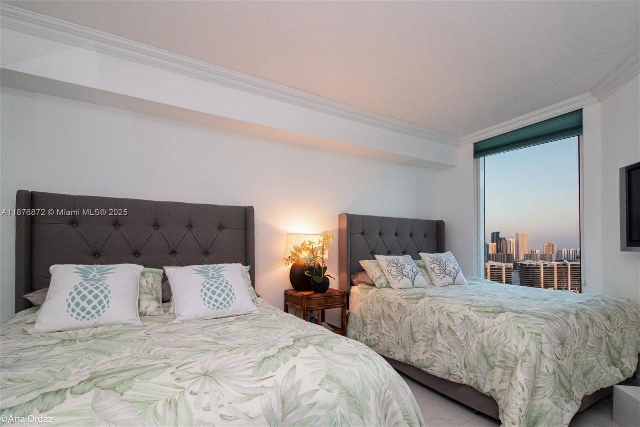 3370 NE 190 St, Unit PH 2909, Aventura, FL 33180 Photo