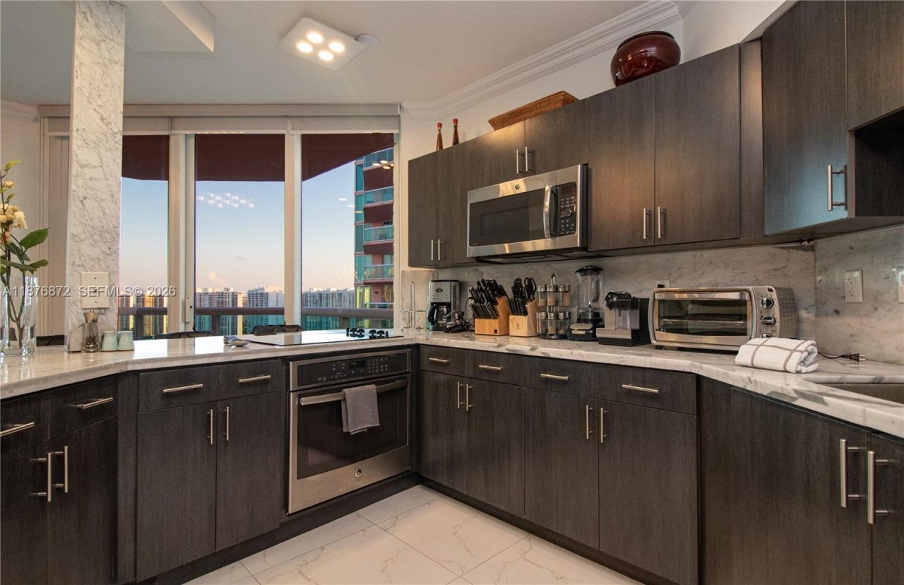 3370 NE 190 St, Unit PH 2909, Aventura, FL 33180 Photo