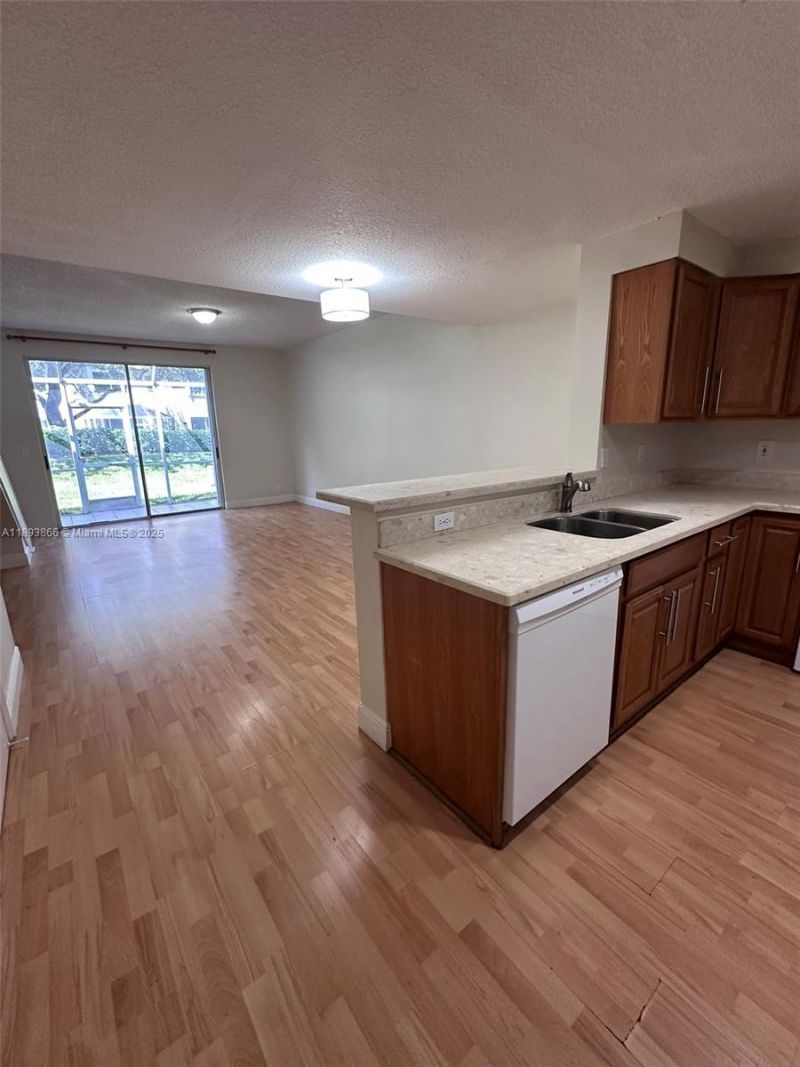 1350 Sorrento Dr, Unit ., Weston, FL 33326 Photo