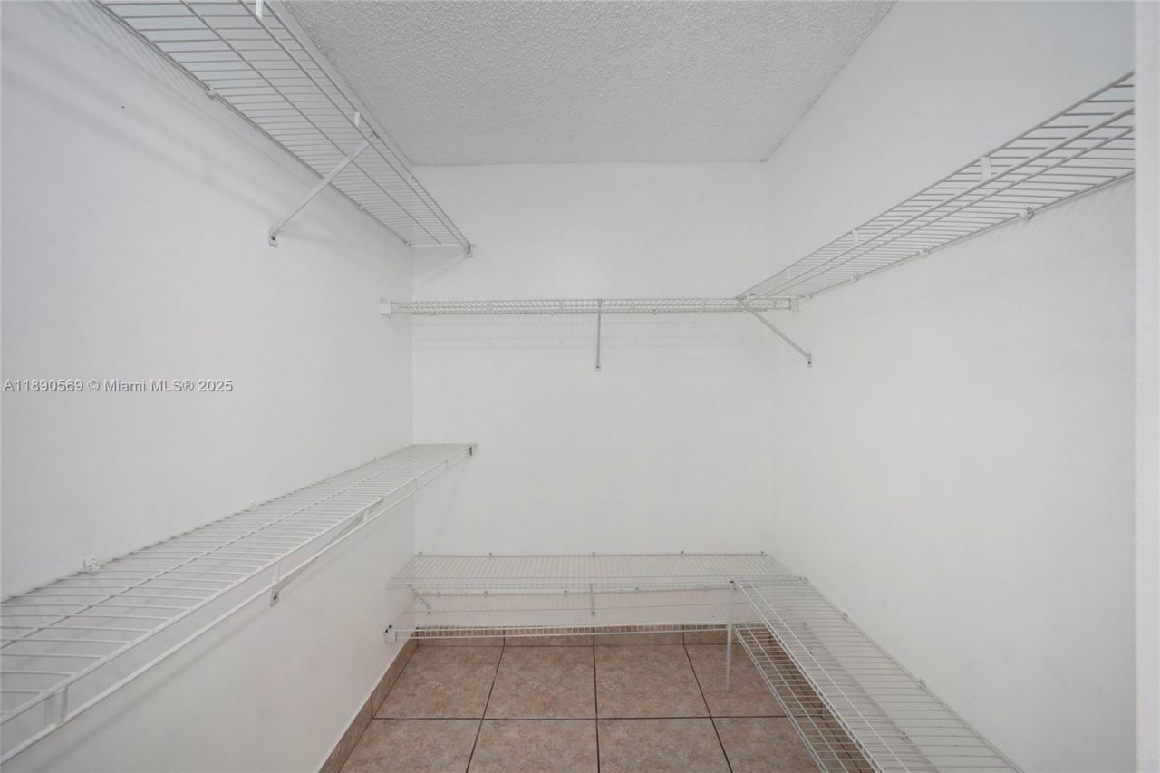 1289 Majesty Ter, Unit 1289, Weston, FL 33327 Photo