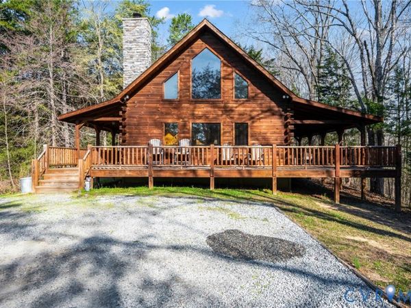 190 & 192 Vacation Drive, Farmville, VA 23901