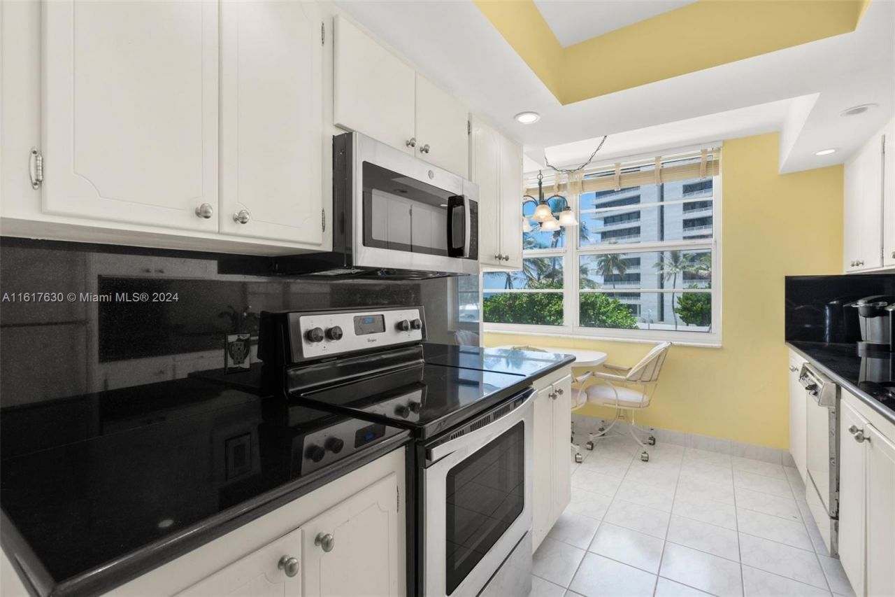 1200 S Ocean Blvd, Unit 2C, Boca Raton, FL 33432 Photo