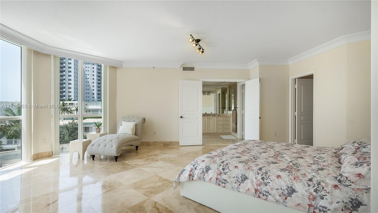 1460 S Ocean Blvd, Unit 304, Lauderdale by the Sea, FL 33062 Photo