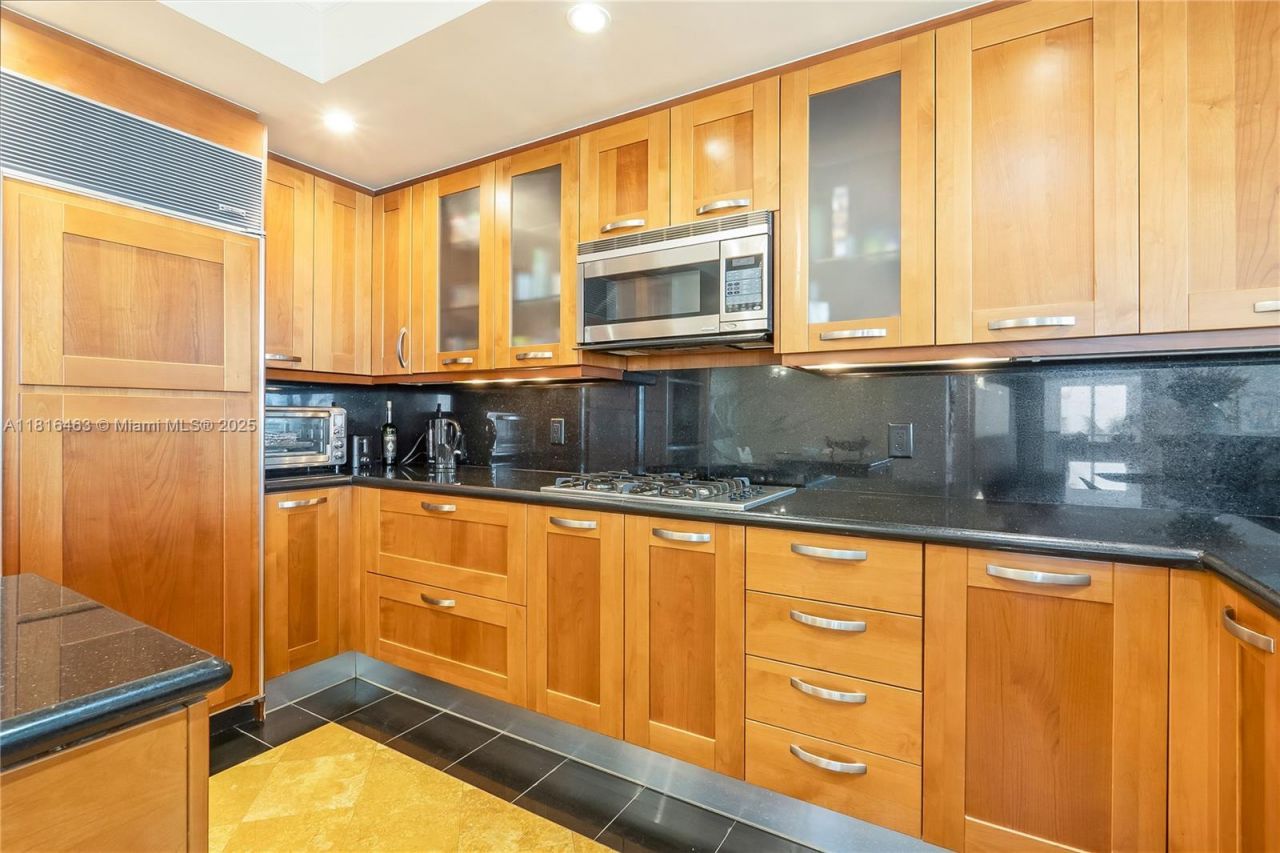 1460 S Ocean Blvd, Unit 304, Lauderdale by the Sea, FL 33062 Photo