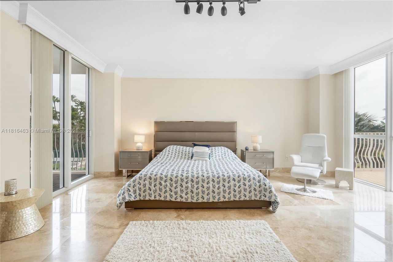 1460 S Ocean Blvd, Unit 304, Lauderdale by the Sea, FL 33062 Photo