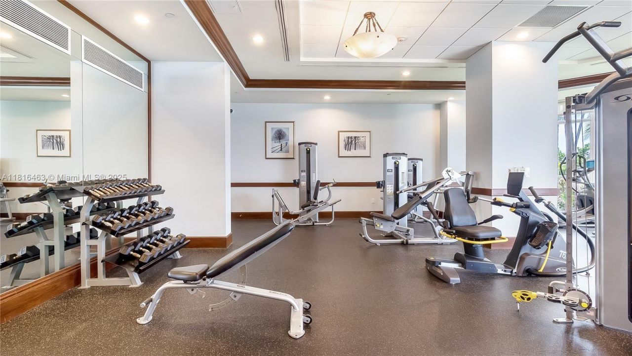 1460 S Ocean Blvd, Unit 304, Lauderdale by the Sea, FL 33062 Photo