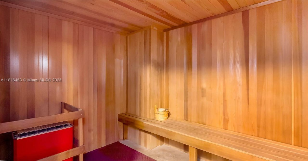 1460 S Ocean Blvd, Unit 304, Lauderdale by the Sea, FL 33062 Photo