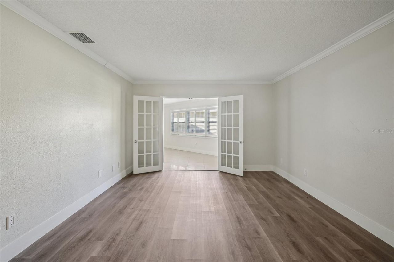 2253 Heron Circle, Clearwater, FL 33762 Photo