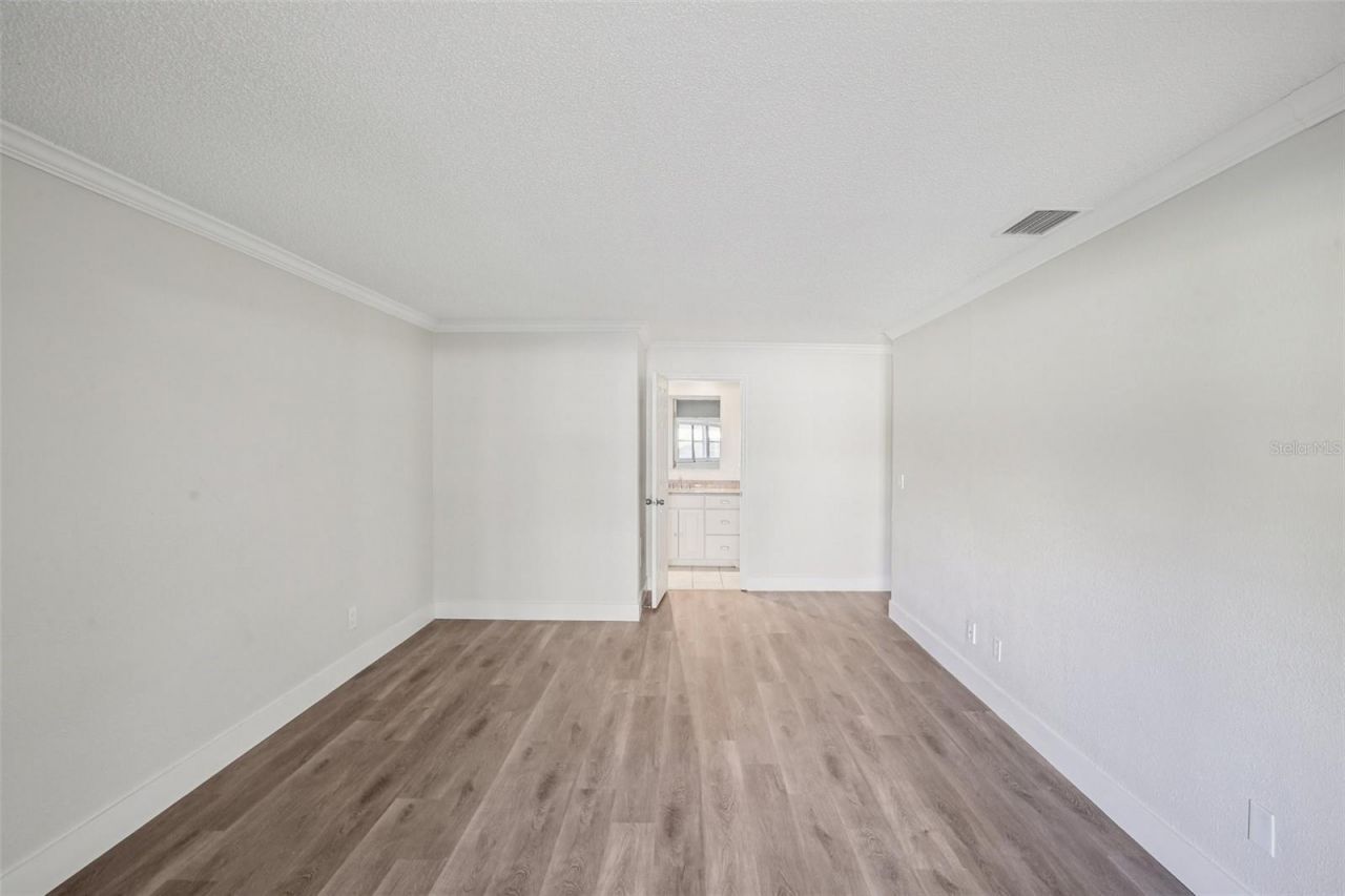 2253 Heron Circle, Clearwater, FL 33762 Photo