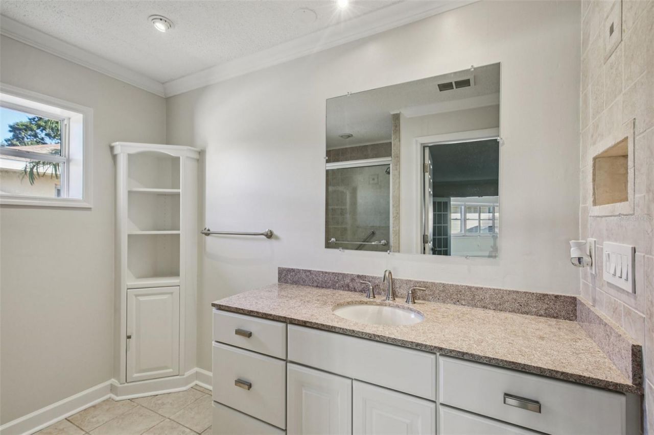 2253 Heron Circle, Clearwater, FL 33762 Photo