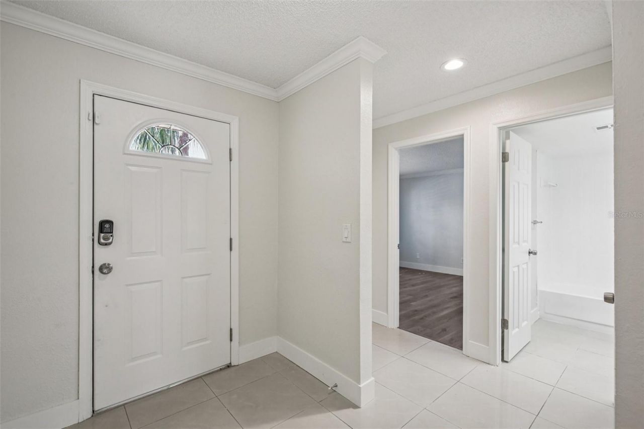 2253 Heron Circle, Clearwater, FL 33762 Photo