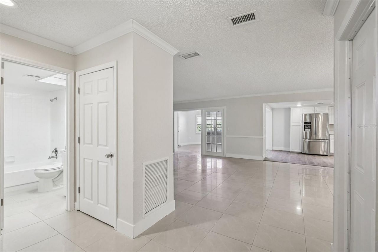 2253 Heron Circle, Clearwater, FL 33762 Photo