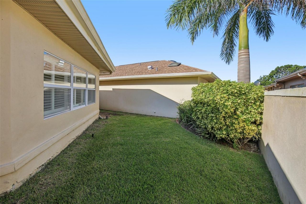 2253 Heron Circle, Clearwater, FL 33762 Photo