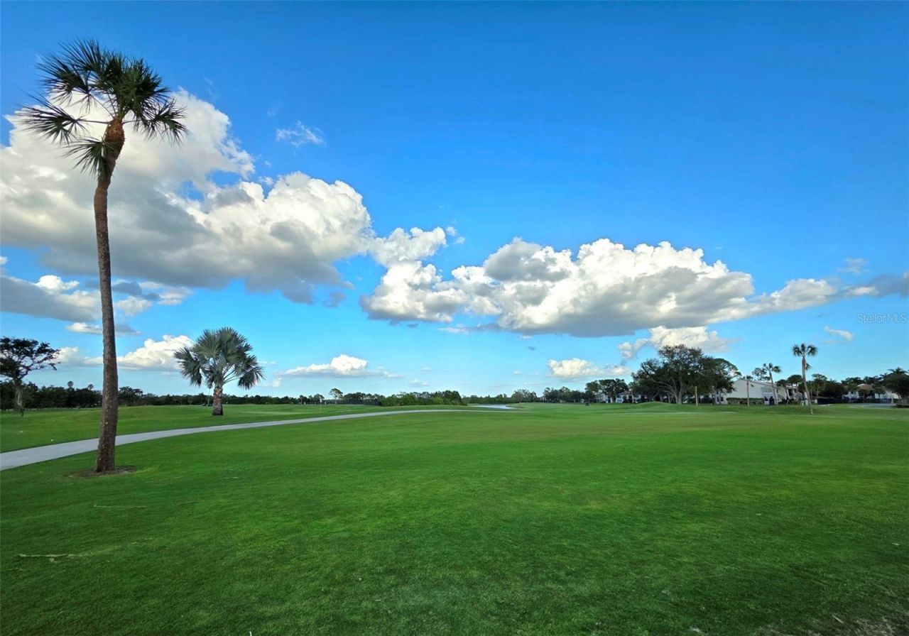 2253 Heron Circle, Clearwater, FL 33762 Photo