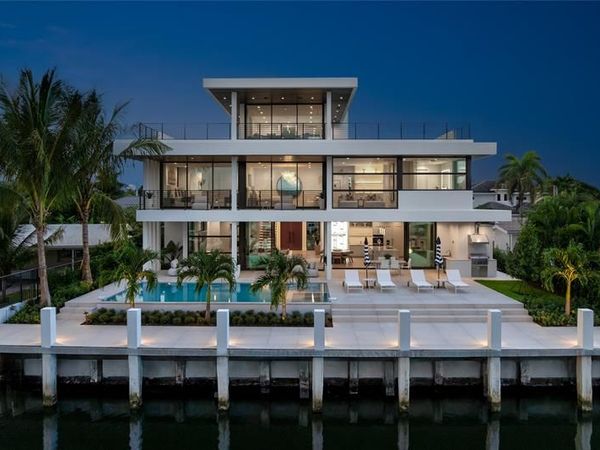 1500 SE 14th St, Fort Lauderdale, FL 33316