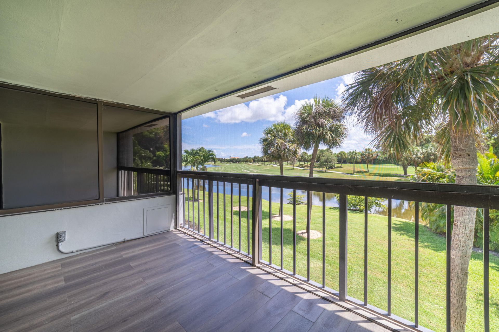 2451 Presidential Way, Unit A, West Palm Beach, FL 33401 Photo