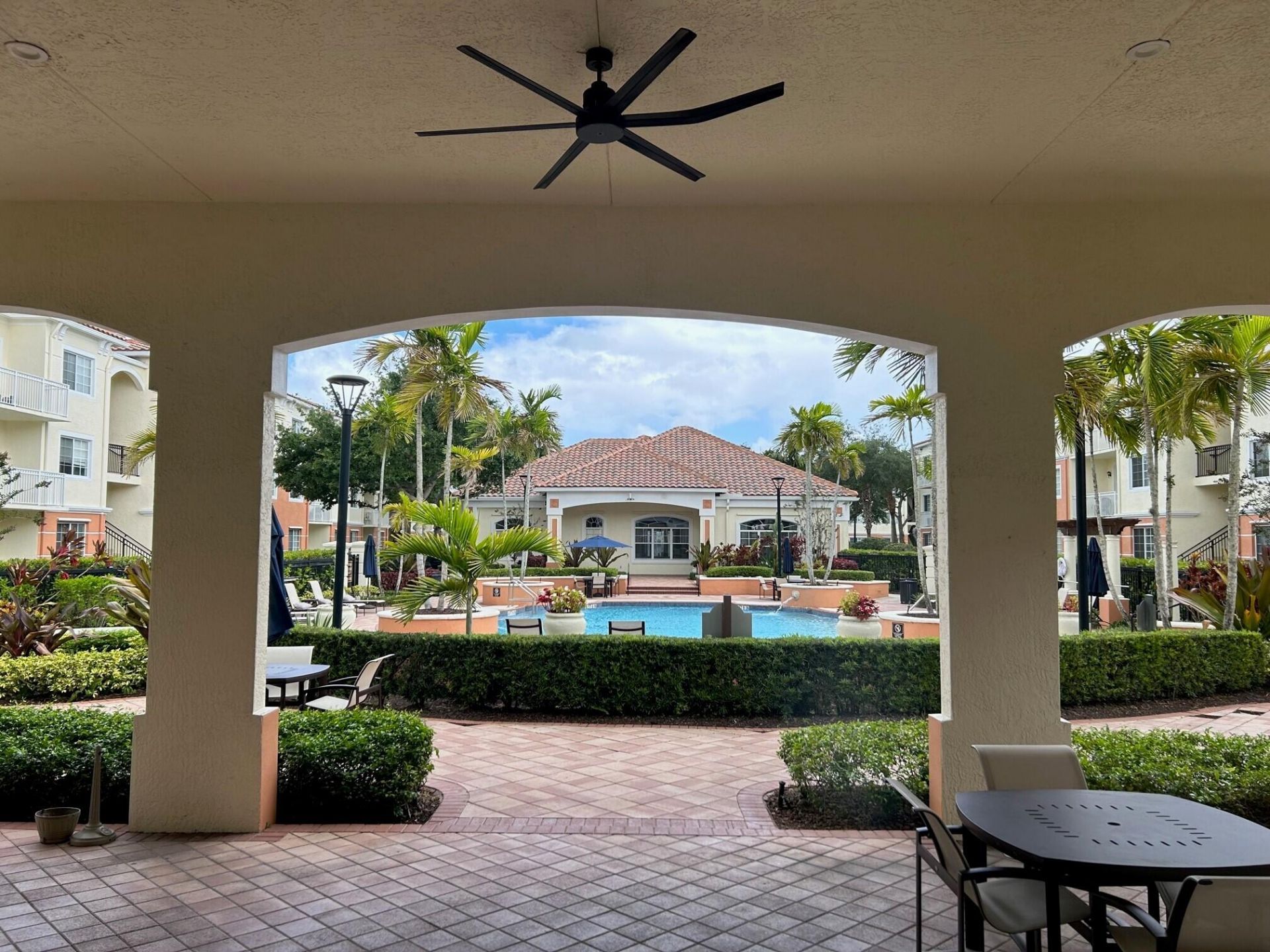 9825 Baywinds Drive, Unit 1206, Royal Palm Beach, FL 33411 Photo