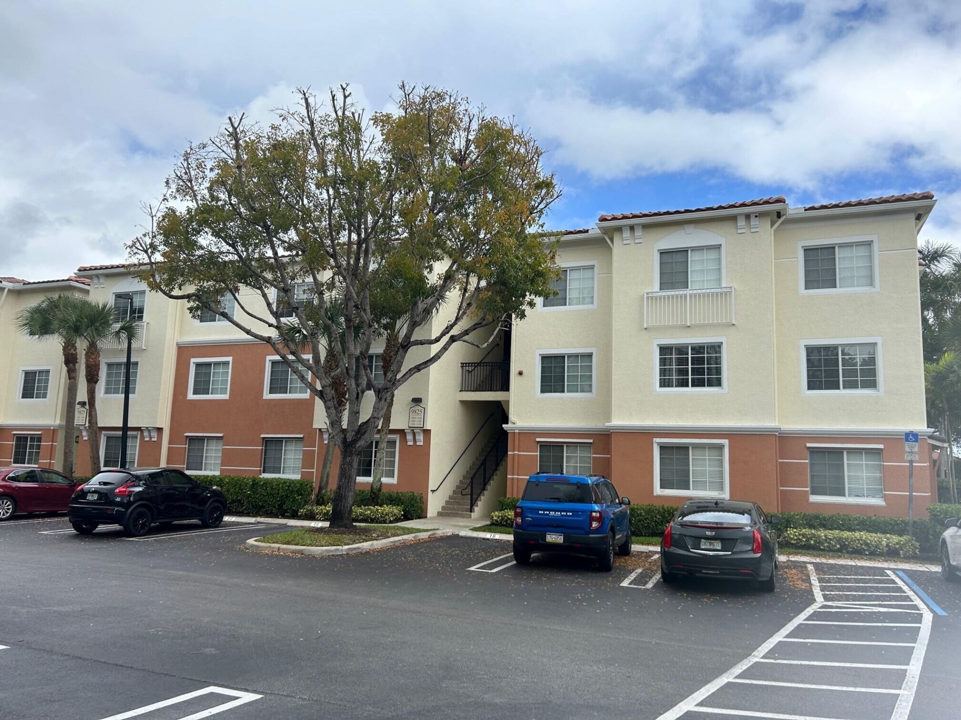 9825 Baywinds Drive, Unit 1206, Royal Palm Beach, FL 33411 Photo