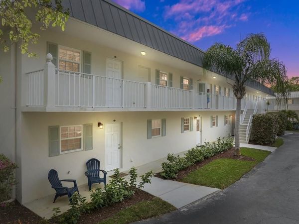 900 Jasmine Lane, Unit 10a, Vero Beach, FL 32963
