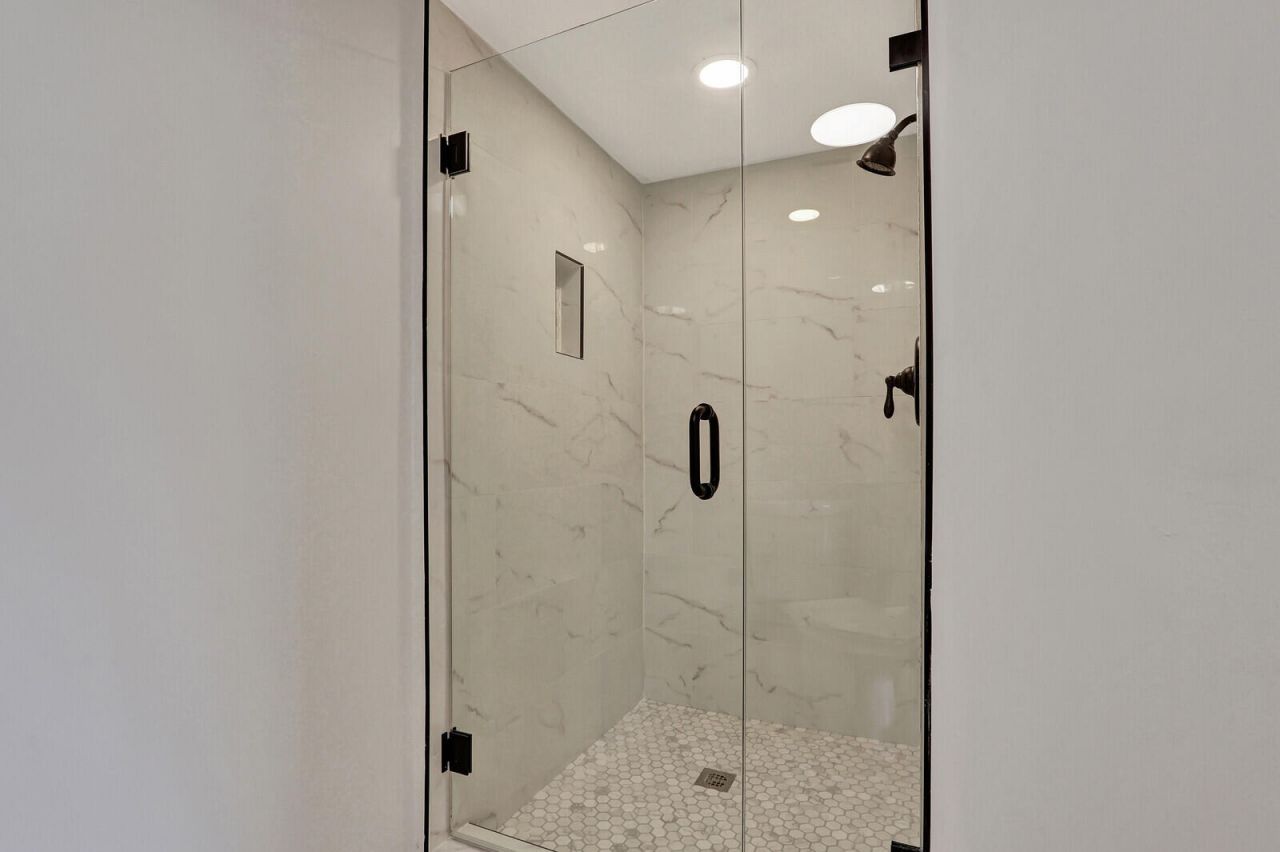 700 Uno Lago Drive, Unit 301, Juno Beach, FL 33408 Photo