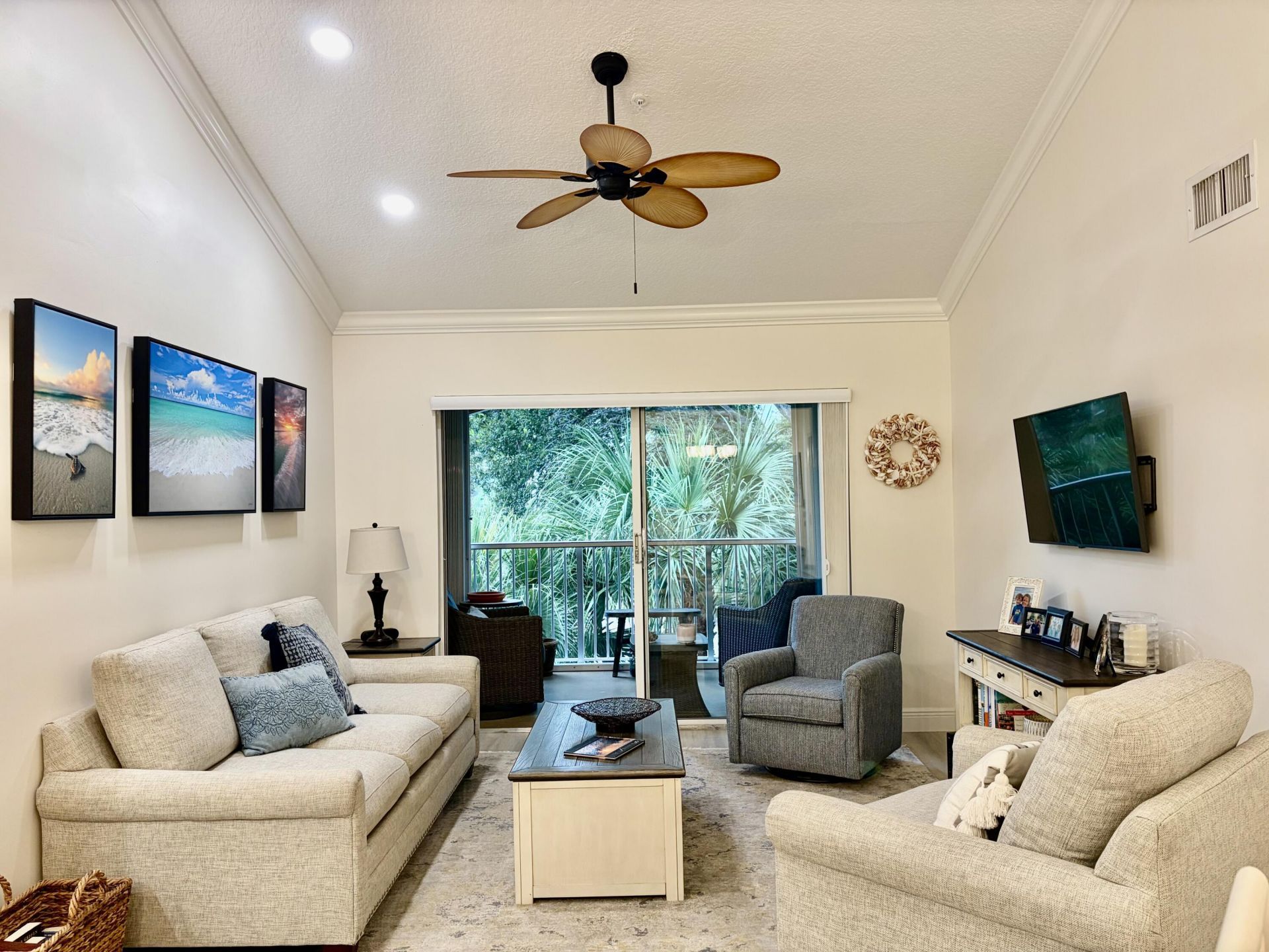 242 Village Boulevard, Unit 2304, Tequesta, FL 33469 Photo